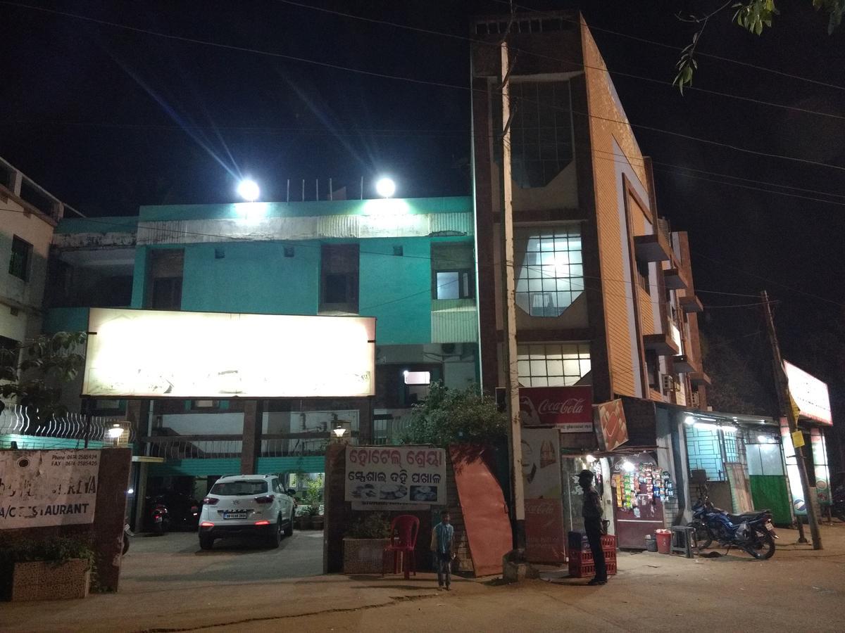 Hotel Shreya Bhubaneswar Eksteriør billede