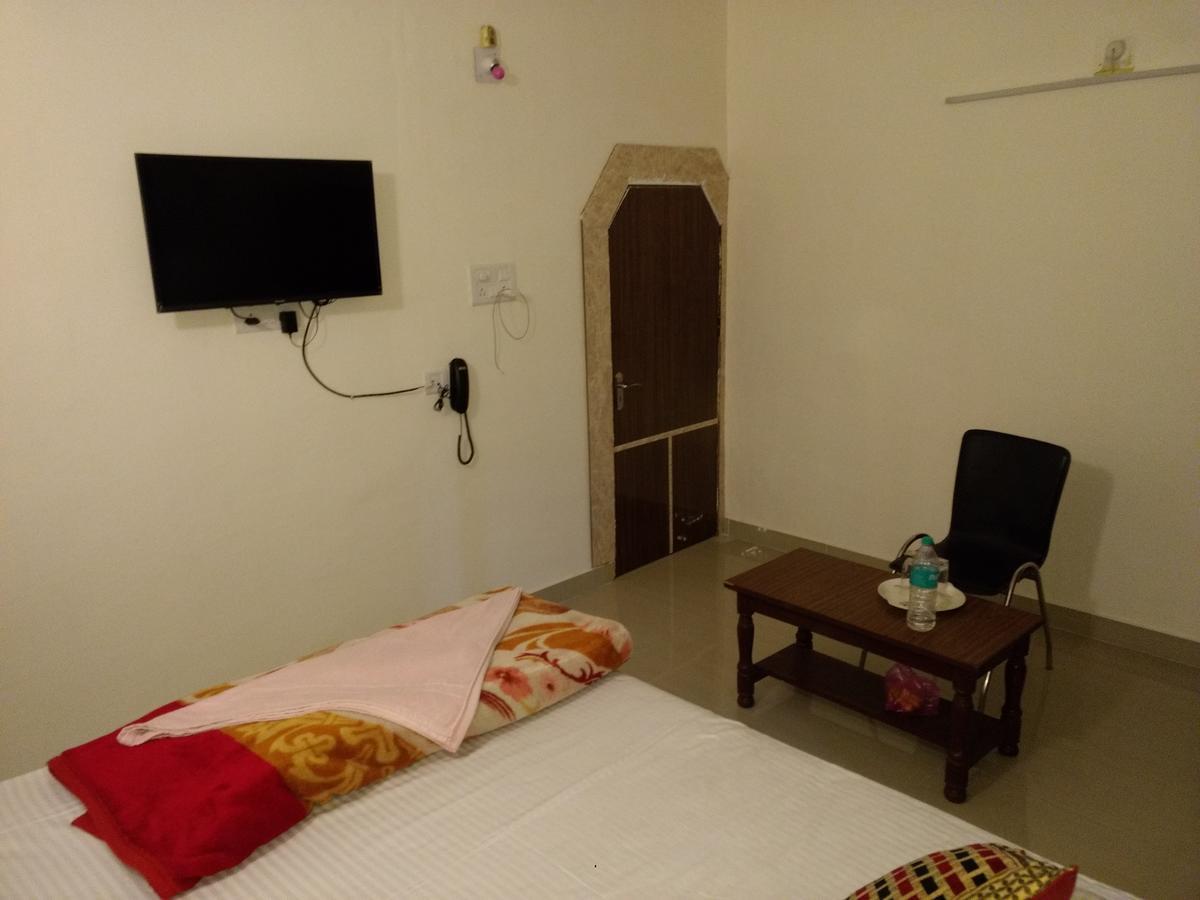 Hotel Shreya Bhubaneswar Eksteriør billede